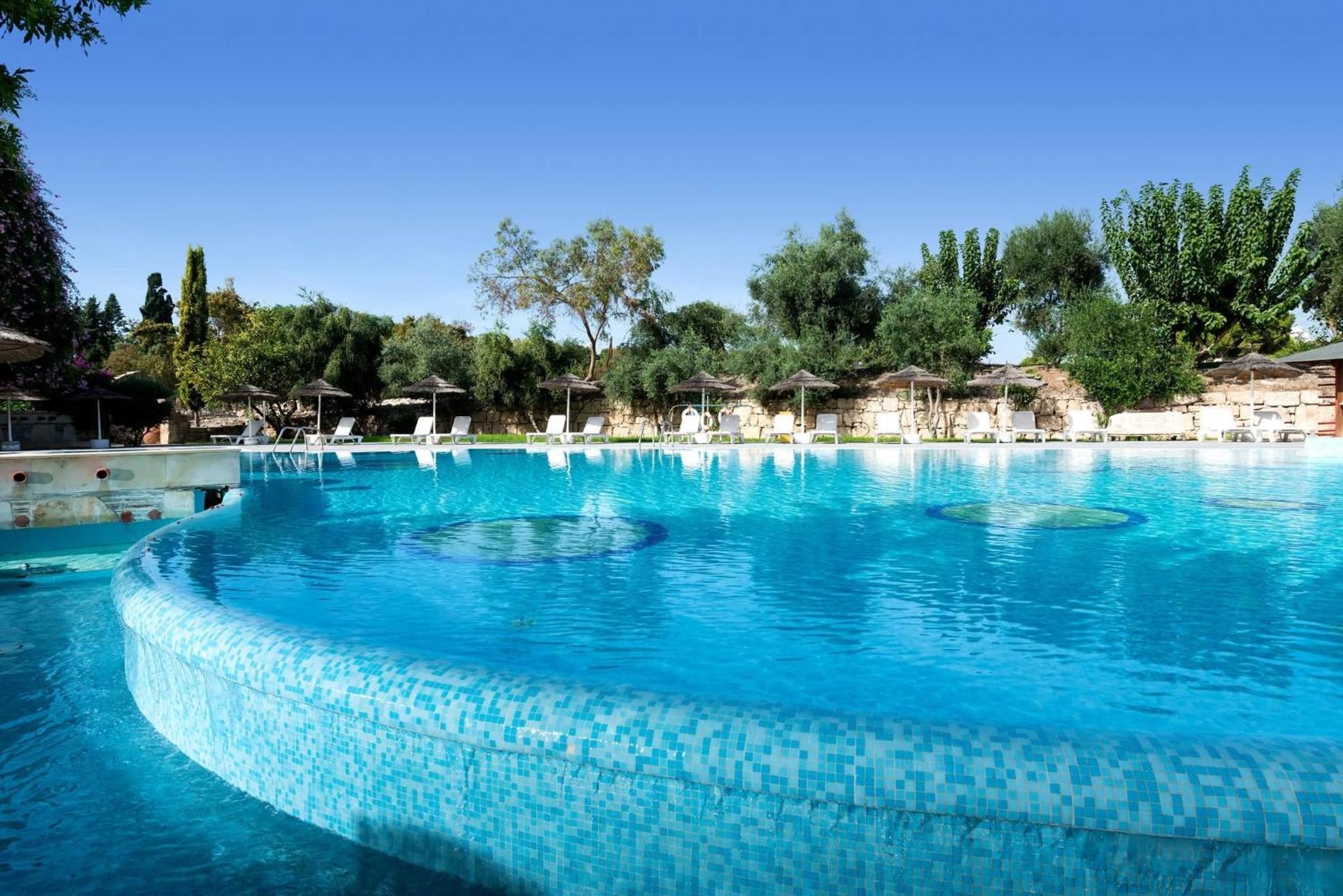 Basilica Holiday Resort Paphos Bagian luar foto