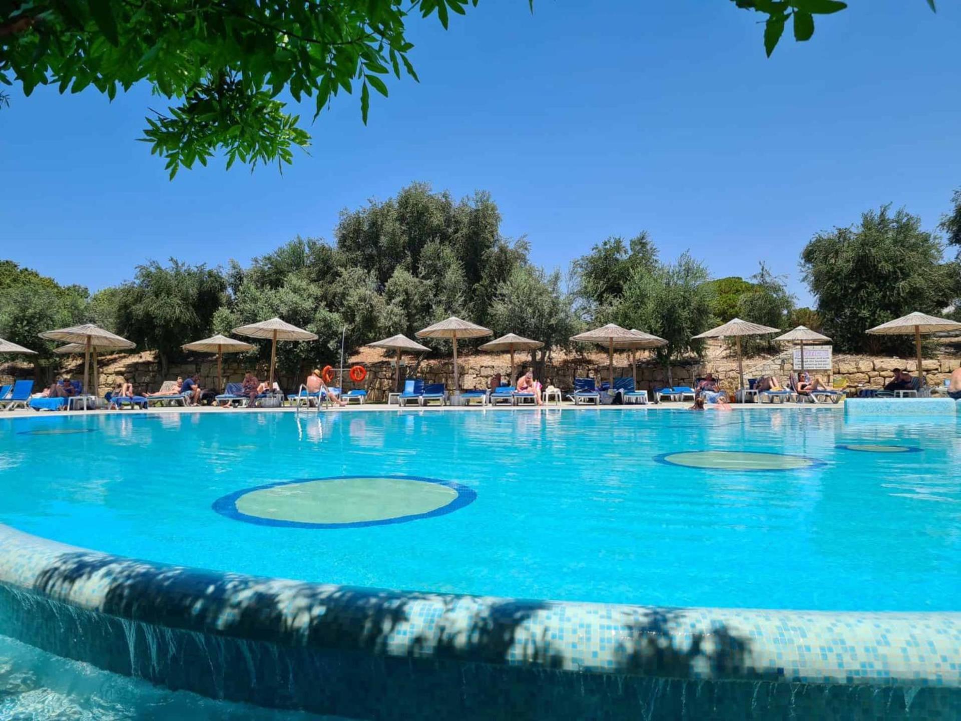 Basilica Holiday Resort Paphos Bagian luar foto